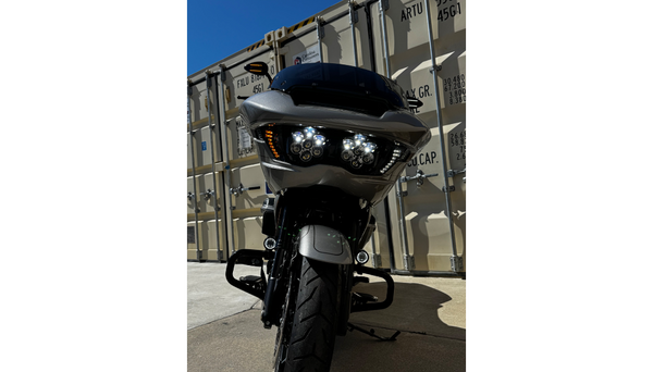 Custom Dynamics Shark Demon® Integrated Front Turn Signal Vents