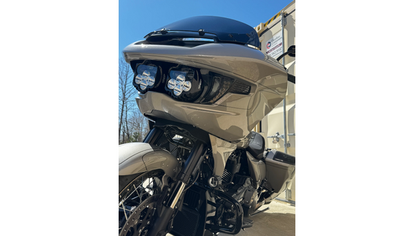 Custom Dynamics Shark Demon® 2 Dual Headlight Kit with Vented Speed Plates